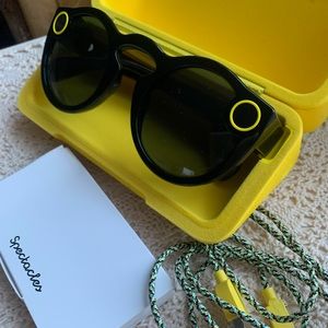 Snapchat Glasses! NEVER USED